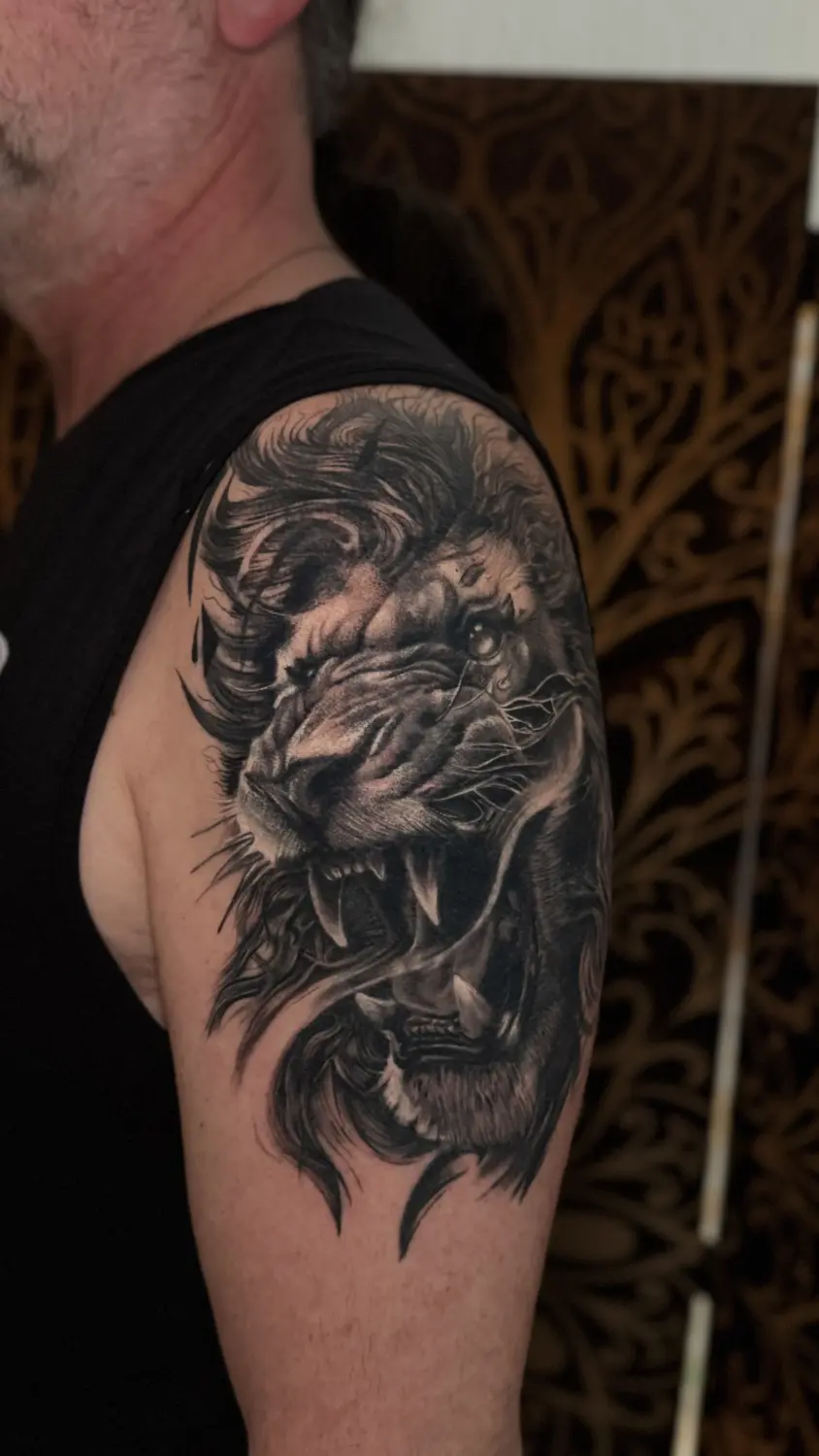 Skin & Art Tattoo – Realistisches Tattoo