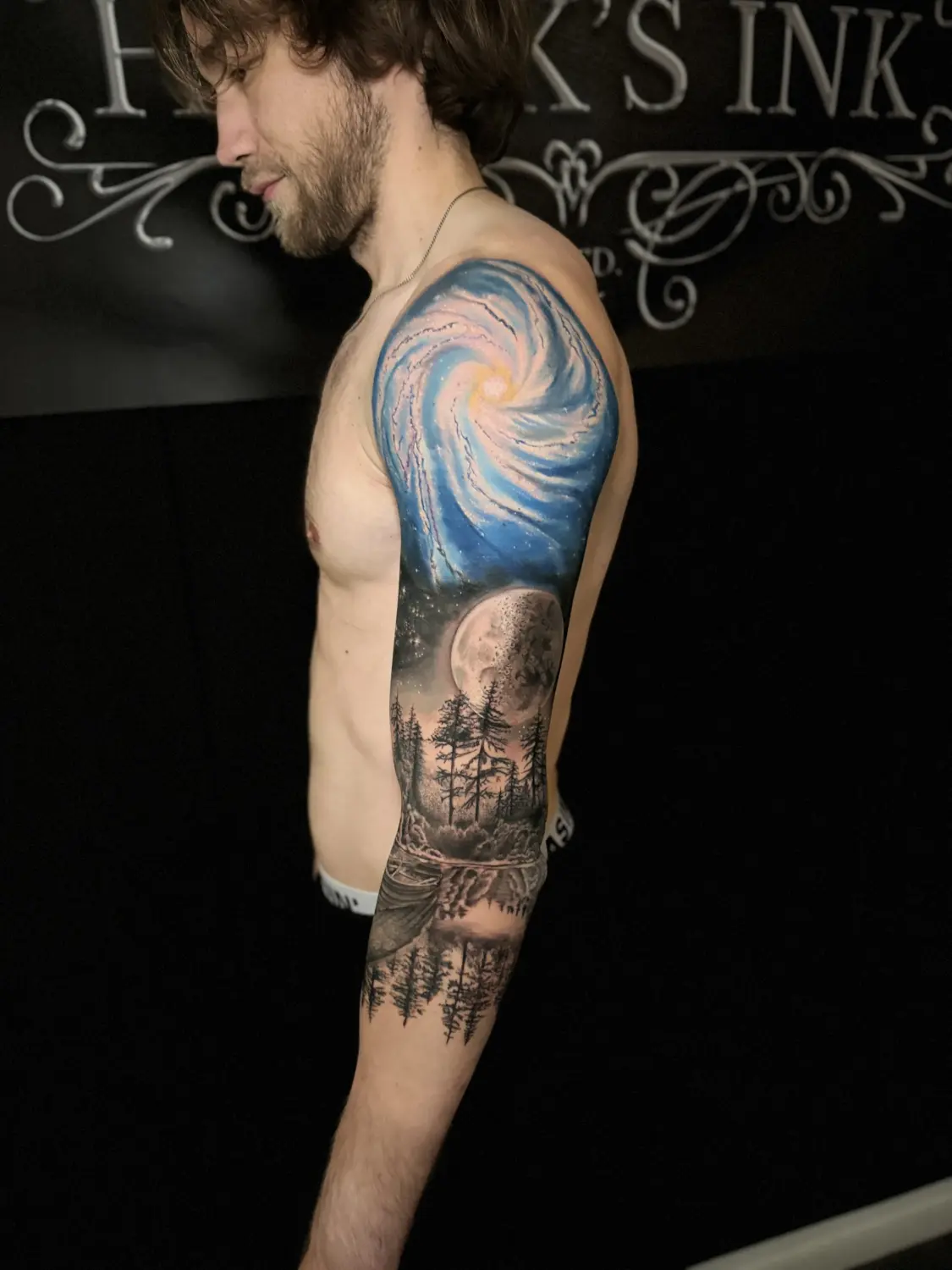 Skin & Art Tattoo – Nachtleben-Tattoo